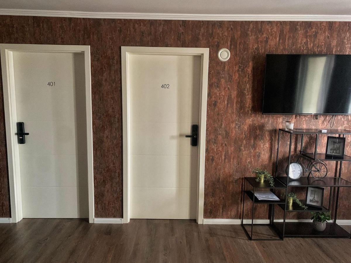 Mg-Quartier Hostel Мёнхен-Гладбах Экстерьер фото