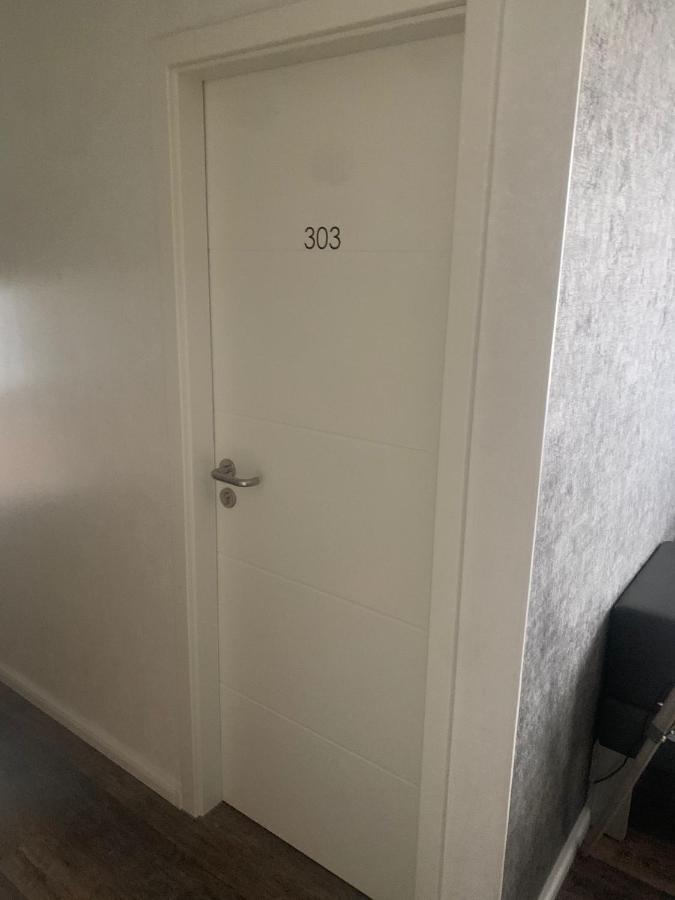 Mg-Quartier Hostel Мёнхен-Гладбах Экстерьер фото